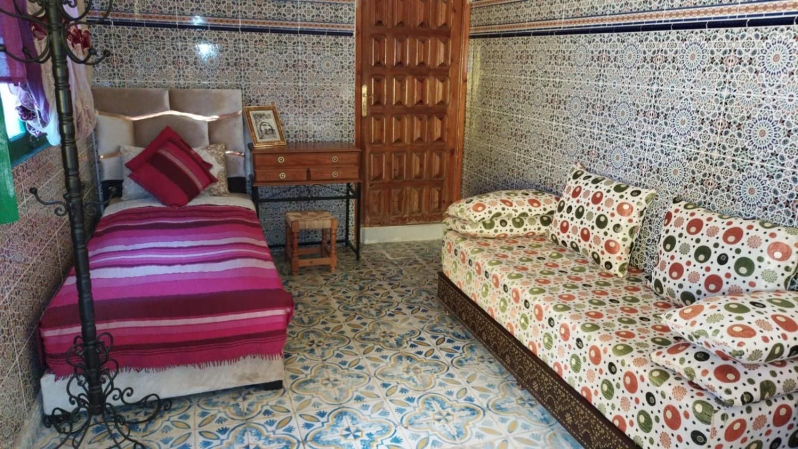 Ryad Bab Berdaine Мекнес Номер фото
